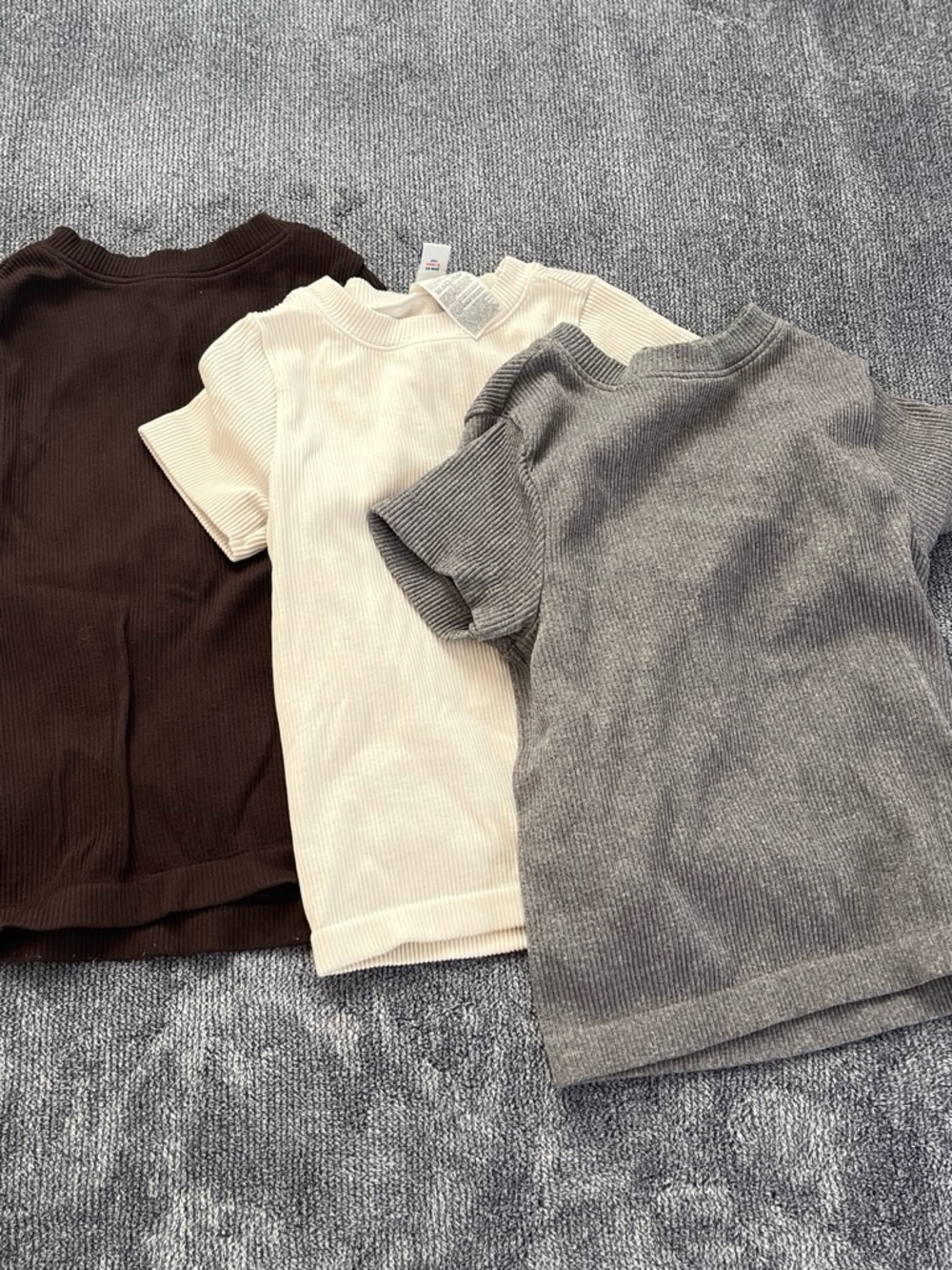 Old Navy Short Sleeve Ribbed Tees in Brown, Cream, Gray - 3-Pack